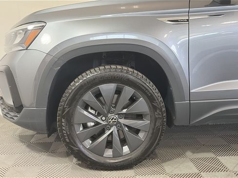 Used 2022 Volkswagen Taos S w/ IQ Drive S Package AWD/4WD image 10
