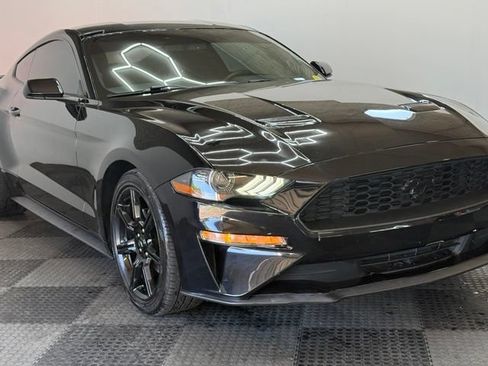 Used 2020 Ford Mustang Coupe w/ Equipment Group 101A RWD image 3