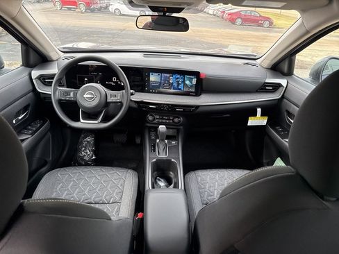 New 2026 Nissan Kicks SV image 20