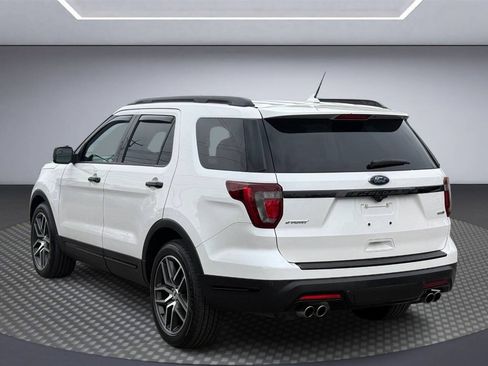 Used 2018 Ford Explorer Sport AWD/4WD image 5