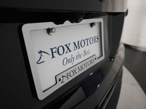 Used 2020 Cadillac XT4 Luxury w/ Cold Weather Package AWD/4WD image 36