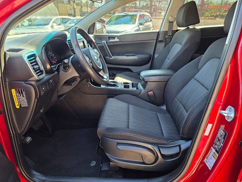 Used 2019 Kia Sportage LX image 21
