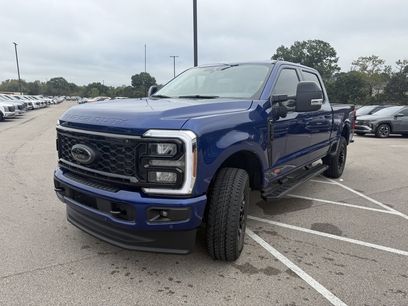 New 2026 Ford F250 Lariat w/ Black Appearance Package