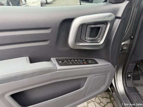 Used 2007 Honda Ridgeline RT image 7