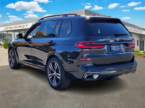 Used 2023 BMW X7 xDrive40i w/ Executive Package image 5