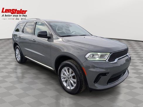 Used 2023 Dodge Durango SXT w/ Quick Order Package 2BK AWD/4WD image 7