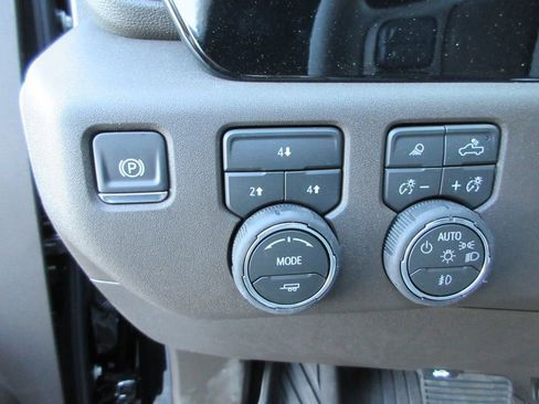 New 2026 Chevrolet Silverado 2500 LT w/ All Star Edition AWD/4WD image 26