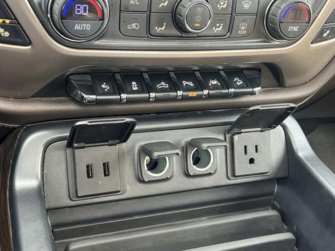 Used 2018 GMC Sierra 1500 Denali AWD/4WD image 28