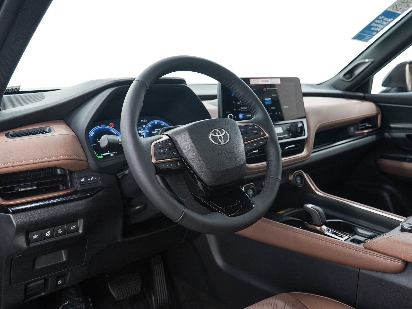 Used 2026 Toyota Grand Highlander AWD Hybrid image 27