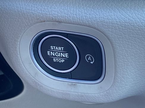 Certified 2022 Mercedes-Benz GLE 350 image 30