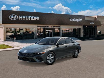 New 2026 Hyundai Elantra SE