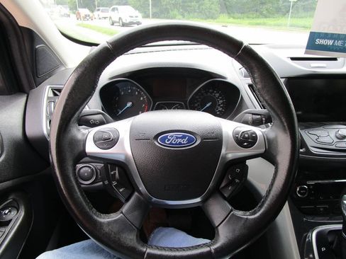Used 2013 Ford Escape SEL FWD image 16