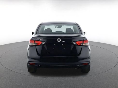 Used 2025 Nissan Versa SV FWD image 7