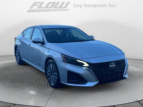 New 2025 Nissan Altima 2.5 SV w/ SV Premium Package image 1