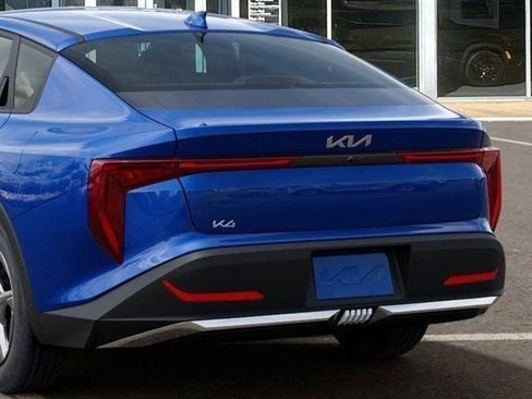 New 2026 Kia K4 LXS image 13