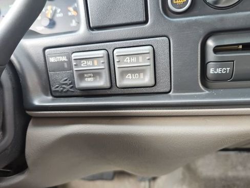 Used 1999 GMC Yukon SLT w/ Marketing Opt Pkg 5 image 13