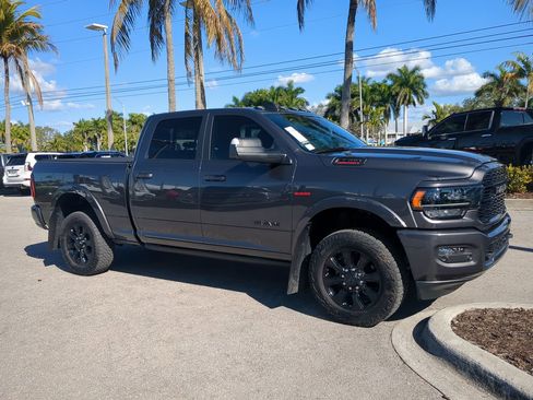 Used 2022 RAM 3500 Limited image 2