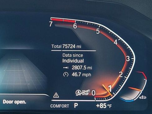 Used 2021 BMW 330i Sedan w/ Premium Package image 12