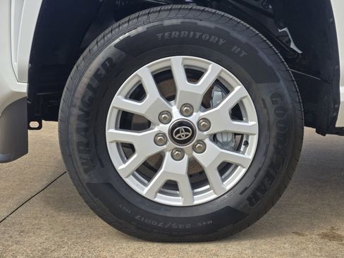 New 2026 Toyota Tacoma SR5 image 11