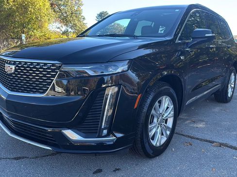 Used 2024 Cadillac XT6 Luxury w/ LPO, Floor Liner Package image 3