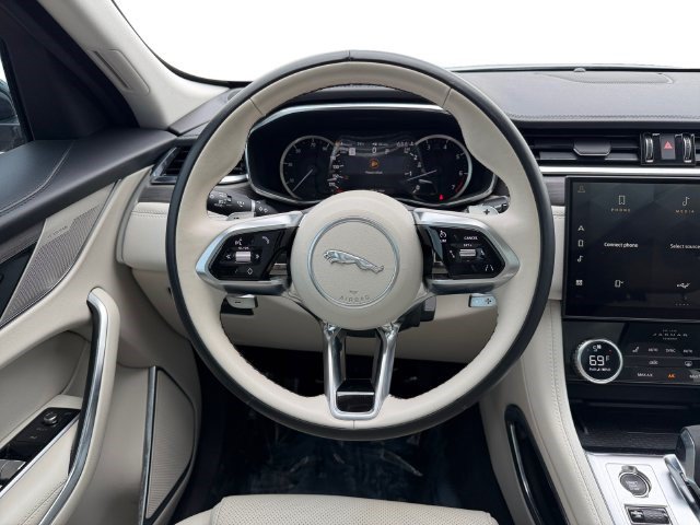Used 2023 Jaguar F-PACE S AWD/4WD image 13