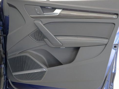 Used 2018 Audi SQ5 Prestige w/ Prestige Package image 28