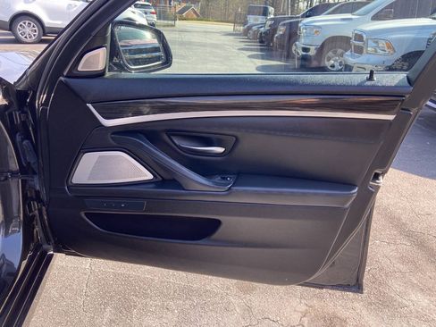 Used 2016 BMW 550i Sedan RWD image 26