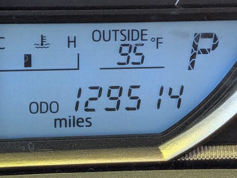 Used 2014 Toyota RAV4 XLE FWD image 27