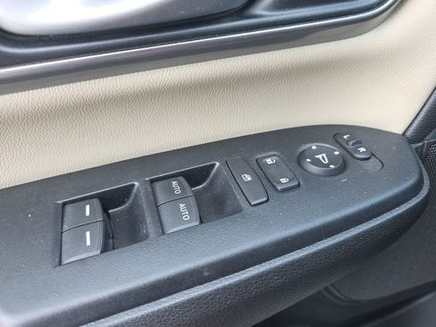 Used 2022 Honda CR-V EX-L image 18