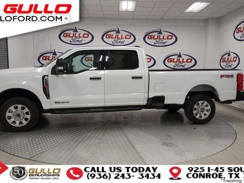 Used 2023 Ford F250 XLT w/ FX4 Off-Road Package image 5