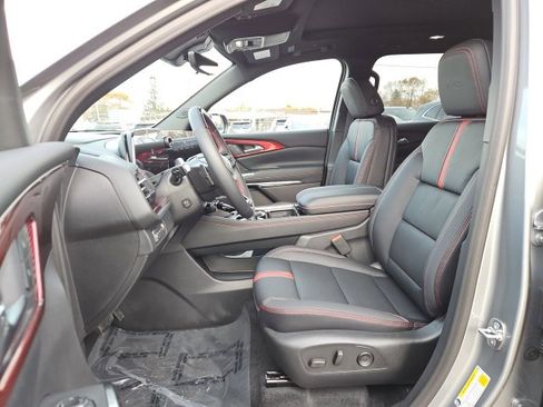 New 2026 Chevrolet Traverse RS image 30