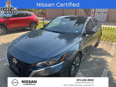 Certified 2025 Nissan Altima 2.5 SV