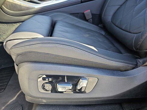 New 2026 BMW X7 xDrive40i w/ Executive Package image 31