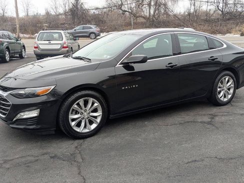 Used 2019 Chevrolet Malibu LT FWD image 24