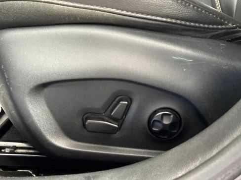 Used 2018 Jeep Compass Limited w/ Navigation Group AWD/4WD image 14