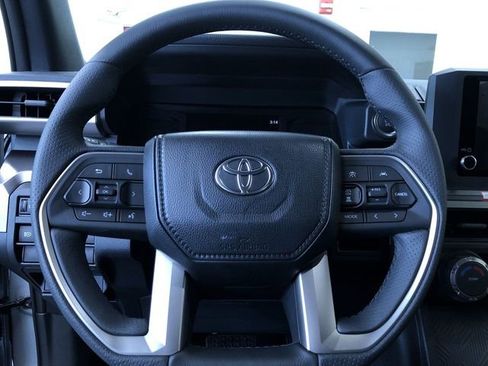 New 2026 Toyota 4Runner SR5 RWD image 24