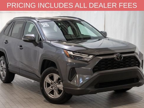 Used 2025 Toyota RAV4 XLE FWD image 1