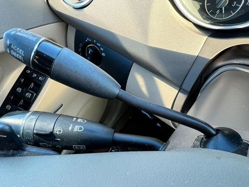 Used 2010 Mercedes-Benz ML 350 4MATIC image 23