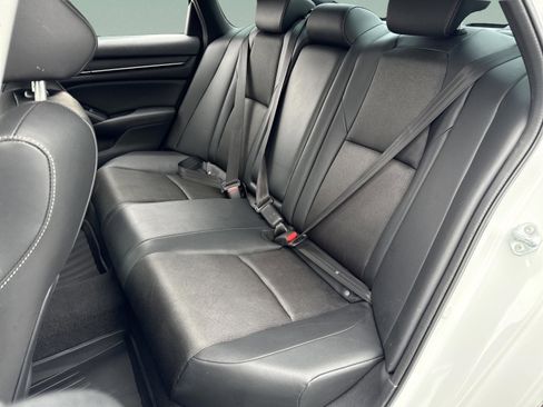 Used 2022 Honda Accord Sport image 25