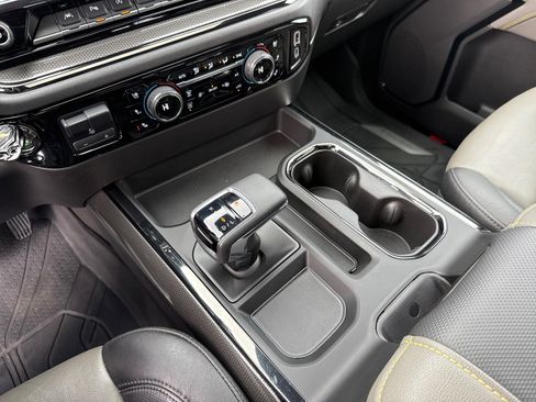 Used 2023 Chevrolet Silverado 1500 ZR2 w/ Technology Package image 20