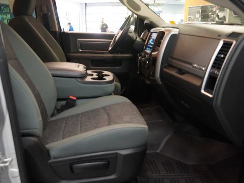 Used 2018 RAM 1500 Big Horn AWD/4WD image 25