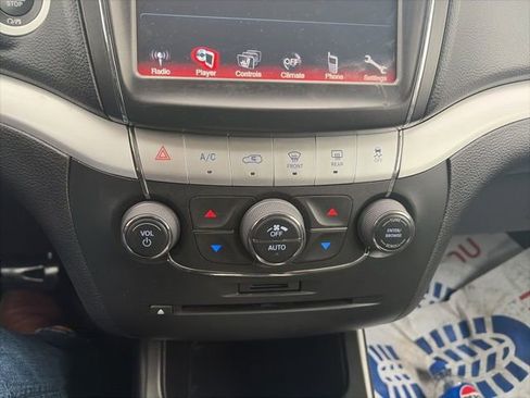 Used 2019 Dodge Journey GT image 23