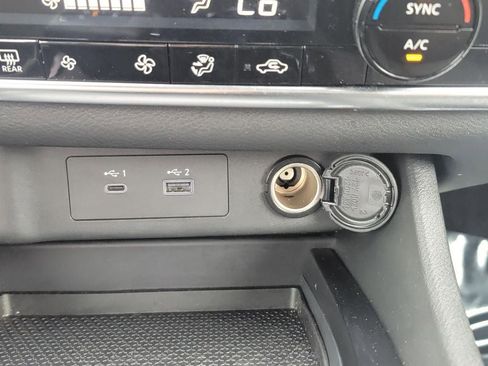 Certified 2023 Nissan Rogue SV image 25