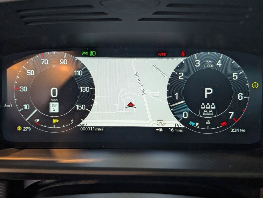 New 2026 Land Rover Discovery Limited Edition AWD/4WD image 16