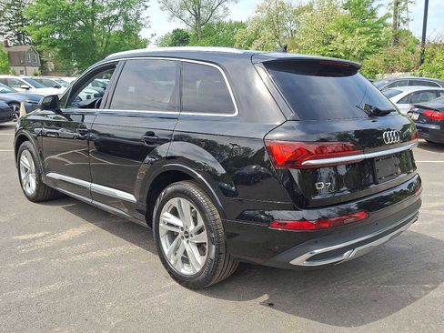 Used 2023 Audi Q7 3.0T Premium w/ Convenience Package AWD/4WD image 20