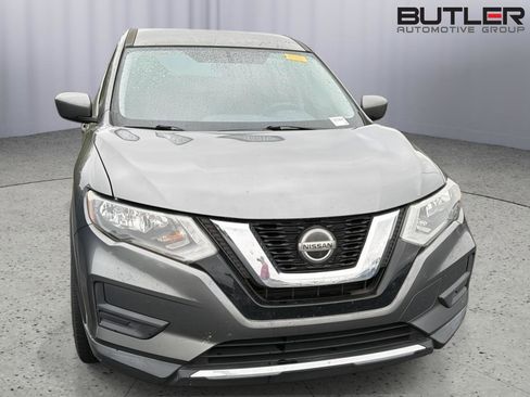 Used 2018 Nissan Rogue S FWD image 4