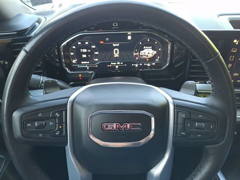 Used 2022 GMC Sierra 1500 SLT w/ SLT Premium Plus Package AWD/4WD image 20