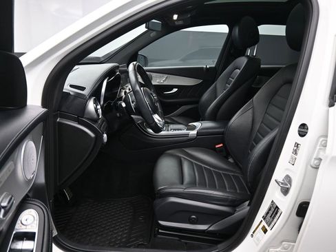 Used 2020 Mercedes-Benz GLC 43 AMG 4MATIC image 13