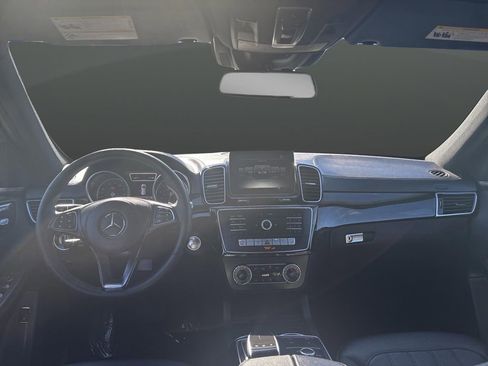 Used 2017 Mercedes-Benz GLS 450 4MATIC image 5