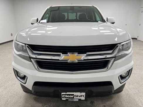 Used 2016 Chevrolet Colorado LT w/ LT Convenience Package image 3